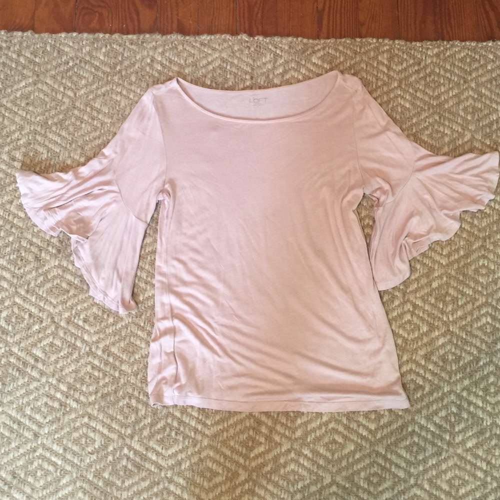 Bell sleeve blouse